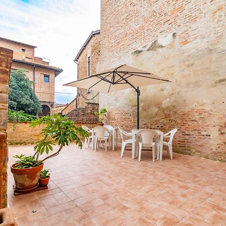 La Terrazza Di San Marco - Lovely Apartment! Сиена Экстерьер фото