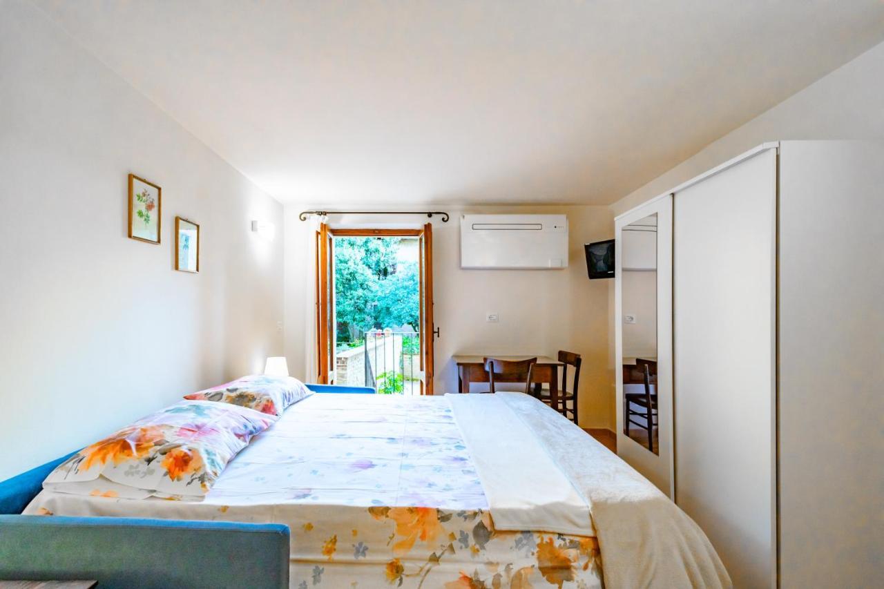 La Terrazza Di San Marco - Lovely Apartment! Сиена Экстерьер фото